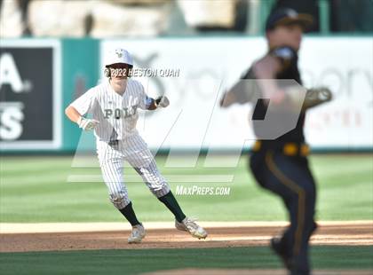 Thumbnail 1 in Long Beach Poly vs. Edison photogallery.