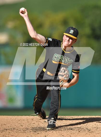 Thumbnail 2 in Long Beach Poly vs. Edison photogallery.