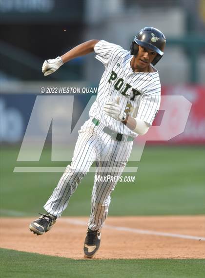Thumbnail 2 in Long Beach Poly vs. Edison photogallery.
