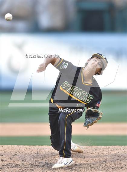 Thumbnail 2 in Long Beach Poly vs. Edison photogallery.