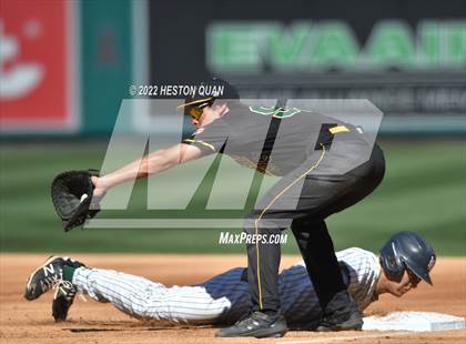 Thumbnail 1 in Long Beach Poly vs. Edison photogallery.
