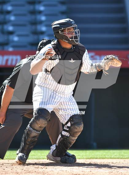 Thumbnail 2 in Long Beach Poly vs. Edison photogallery.