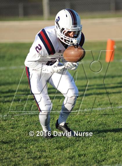 Thumbnail 3 in Desert Christian vs. Tri-City Christian photogallery.