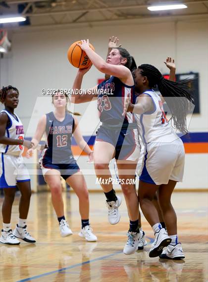 Thumbnail 1 in Montgomery Academy @ Chilton County photogallery.