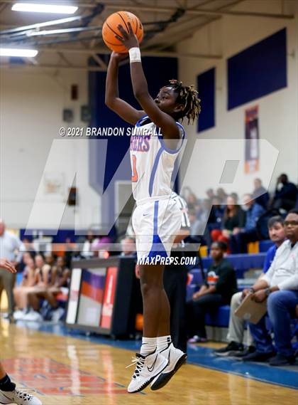 Thumbnail 1 in Montgomery Academy @ Chilton County photogallery.