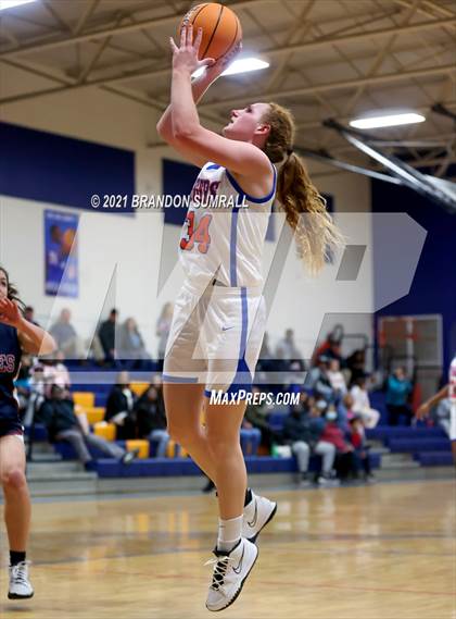 Thumbnail 1 in Montgomery Academy @ Chilton County photogallery.