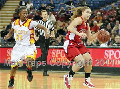 Thumbnail 3 in Berkeley vs. Carondelet (CIF NorCal D1 Regional Final) photogallery.