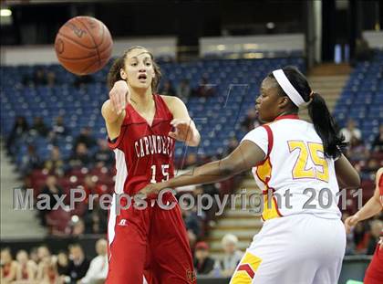 Thumbnail 2 in Berkeley vs. Carondelet (CIF NorCal D1 Regional Final) photogallery.