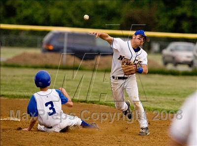 Thumbnail 2 in Highlands vs. Newport Central Catholic (KHSAA 36th District Final) photogallery.