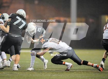Thumbnail 2 in Eastside Catholic vs. Kennewick (WIAA 3A Semifinal) photogallery.