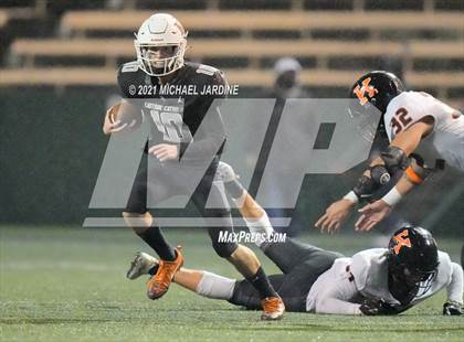 Thumbnail 1 in Eastside Catholic vs. Kennewick (WIAA 3A Semifinal) photogallery.