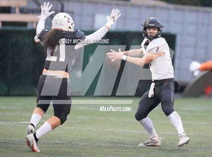 Thumbnail 1 in Eastside Catholic vs. Kennewick (WIAA 3A Semifinal) photogallery.