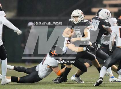 Thumbnail 2 in Eastside Catholic vs. Kennewick (WIAA 3A Semifinal) photogallery.