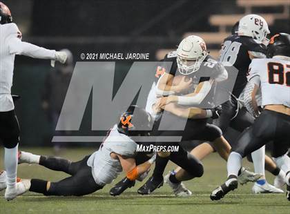 Thumbnail 3 in Eastside Catholic vs. Kennewick (WIAA 3A Semifinal) photogallery.