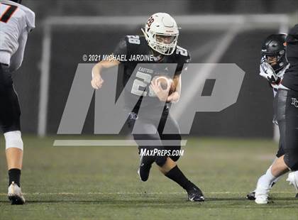 Thumbnail 3 in Eastside Catholic vs. Kennewick (WIAA 3A Semifinal) photogallery.