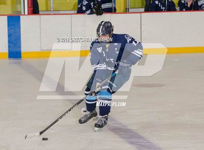 Thumbnail 2 in Wilton @ Stamford/Westhill photogallery.
