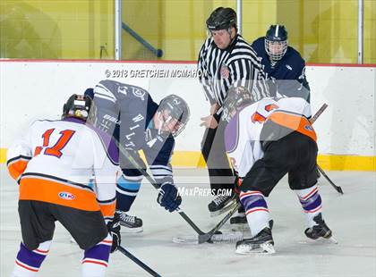 Thumbnail 2 in Wilton @ Stamford/Westhill photogallery.