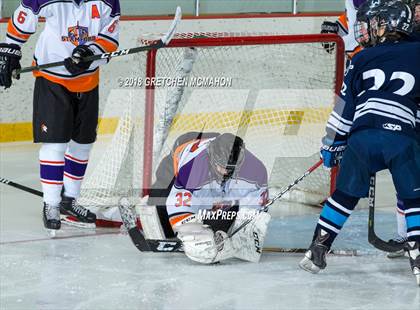 Thumbnail 1 in Wilton @ Stamford/Westhill photogallery.