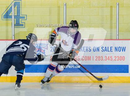Thumbnail 2 in Wilton @ Stamford/Westhill photogallery.