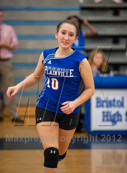 Thumbnail 2 in Bristol Eastern @ Plainville photogallery.