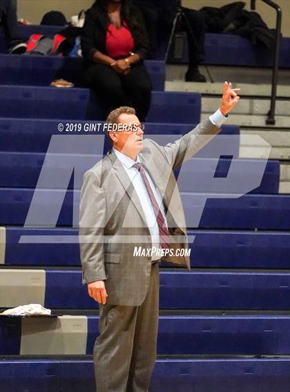 Thumbnail 2 in Aptos vs. Cordova (Marin Catholic Tournament) photogallery.