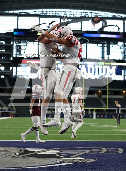 Thumbnail 1 in Tenaha vs. Muenster (UIL 2A Division 2 Final) photogallery.