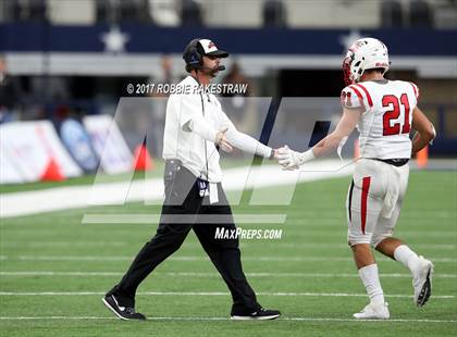 Thumbnail 2 in Tenaha vs. Muenster (UIL 2A Division 2 Final) photogallery.
