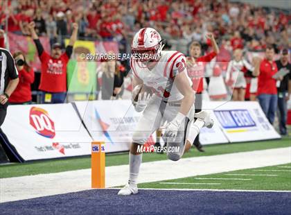 Thumbnail 2 in Tenaha vs. Muenster (UIL 2A Division 2 Final) photogallery.