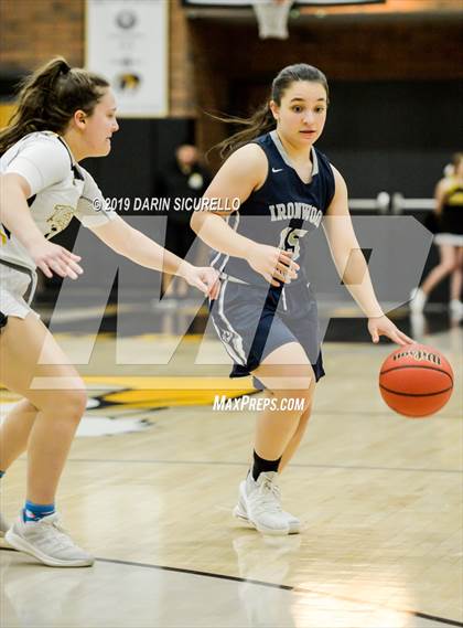 Thumbnail 3 in Ironwood Ridge @ Gilbert (AIA 5A Round 1 Playoff) photogallery.