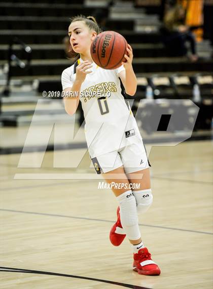 Thumbnail 2 in Ironwood Ridge @ Gilbert (AIA 5A Round 1 Playoff) photogallery.