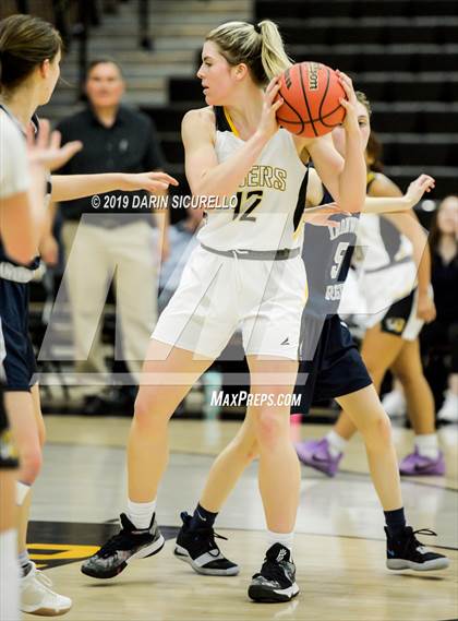Thumbnail 3 in Ironwood Ridge @ Gilbert (AIA 5A Round 1 Playoff) photogallery.