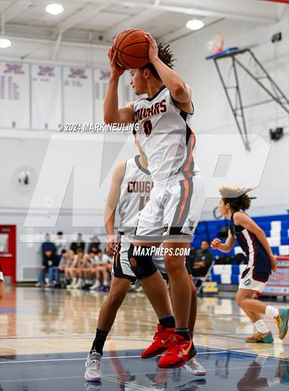Thumbnail 1 in Stuart Hall vs. Half Moon Bay (Burlingame Lions Club Tournament) photogallery.