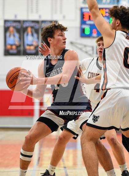 Thumbnail 3 in Stuart Hall vs. Half Moon Bay (Burlingame Lions Club Tournament) photogallery.