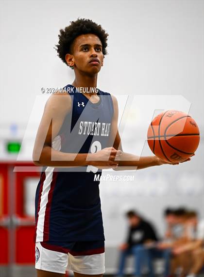 Thumbnail 2 in Stuart Hall vs. Half Moon Bay (Burlingame Lions Club Tournament) photogallery.