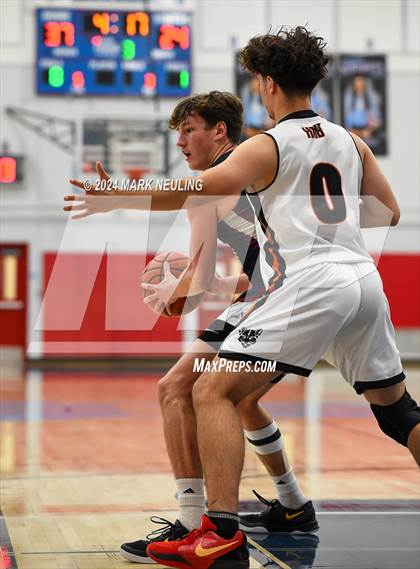 Thumbnail 2 in Stuart Hall vs. Half Moon Bay (Burlingame Lions Club Tournament) photogallery.