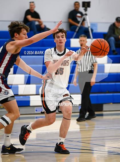 Thumbnail 2 in Stuart Hall vs. Half Moon Bay (Burlingame Lions Club Tournament) photogallery.