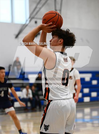 Thumbnail 1 in Stuart Hall vs. Half Moon Bay (Burlingame Lions Club Tournament) photogallery.