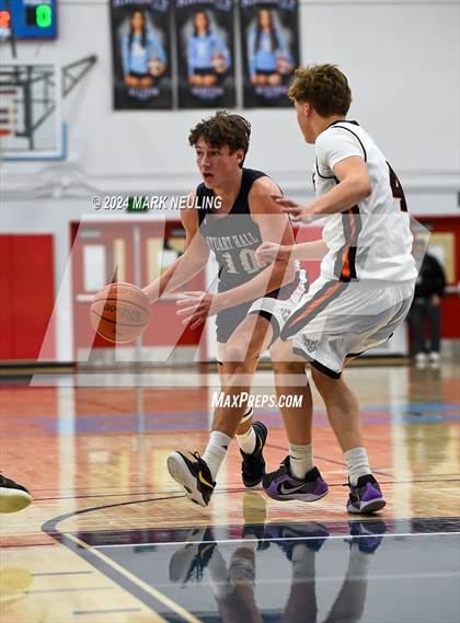 Thumbnail 3 in Stuart Hall vs. Half Moon Bay (Burlingame Lions Club Tournament) photogallery.
