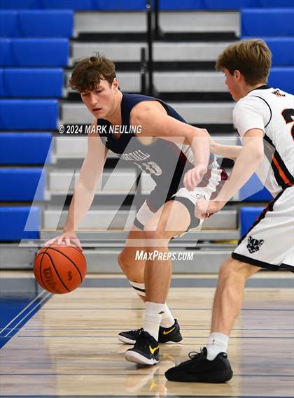 Thumbnail 3 in Stuart Hall vs. Half Moon Bay (Burlingame Lions Club Tournament) photogallery.