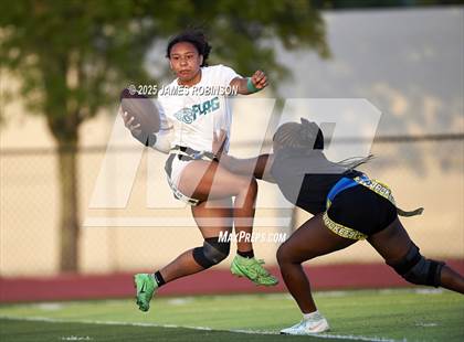 Thumbnail 2 in Choctawhatchee vs Southeast Bulloch (Nike Summer Tournament) photogallery.