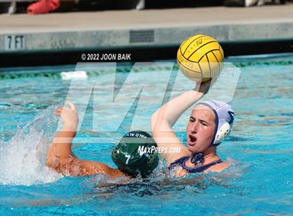Thumbnail 2 in JV: Palo Alto vs Leland (Saint Francis JV Invitational) photogallery.