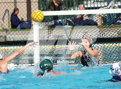 Thumbnail 3 in JV: Palo Alto vs Leland (Saint Francis JV Invitational) photogallery.