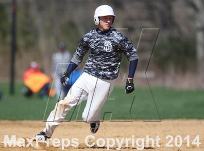 Thumbnail 1 in St. Mary's vs. St. Dominic photogallery.