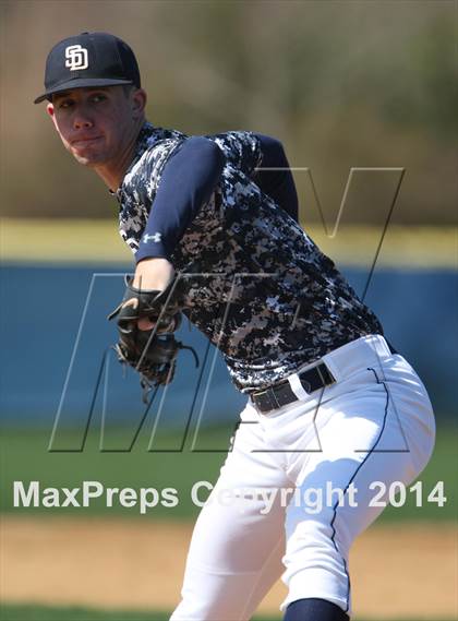Thumbnail 3 in St. Mary's vs. St. Dominic photogallery.