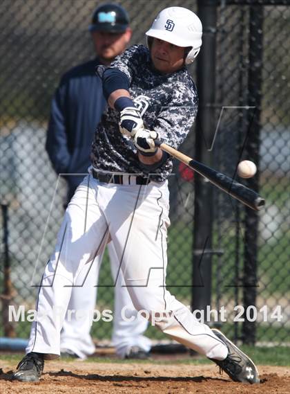 Thumbnail 1 in St. Mary's vs. St. Dominic photogallery.
