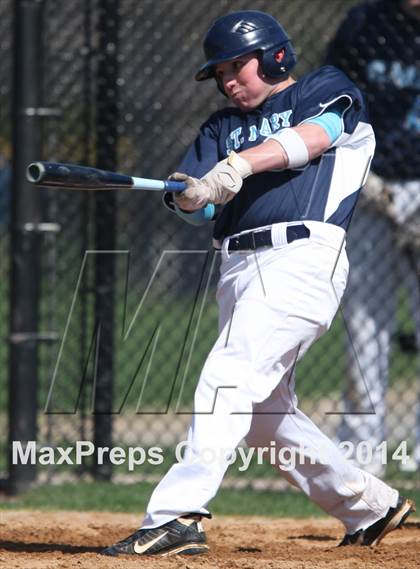 Thumbnail 2 in St. Mary's vs. St. Dominic photogallery.