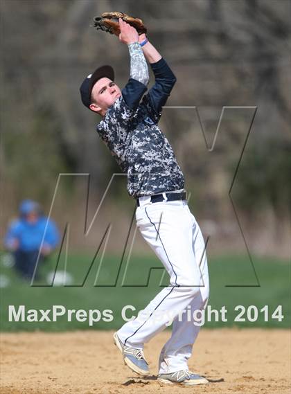Thumbnail 1 in St. Mary's vs. St. Dominic photogallery.