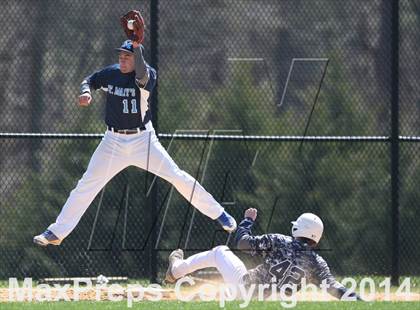 Thumbnail 2 in St. Mary's vs. St. Dominic photogallery.