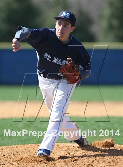 Thumbnail 1 in St. Mary's vs. St. Dominic photogallery.