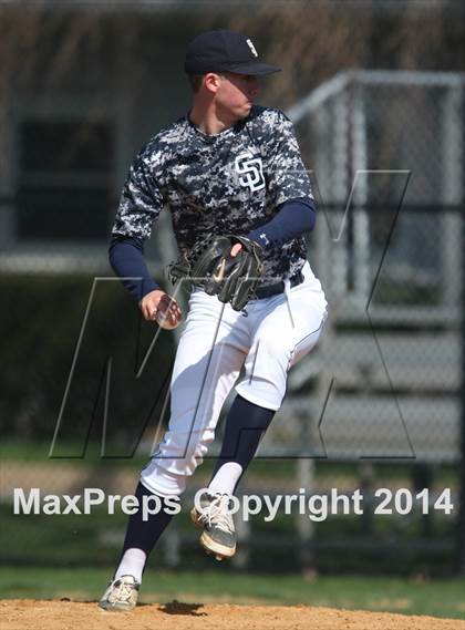 Thumbnail 3 in St. Mary's vs. St. Dominic photogallery.